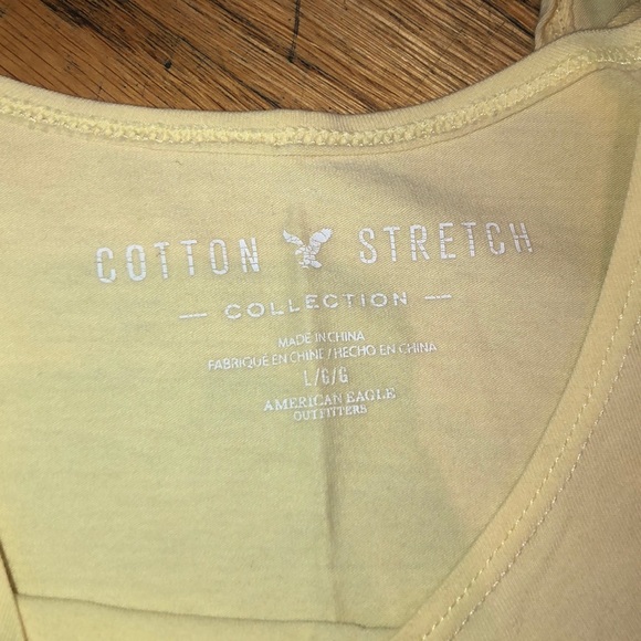 Cropped tanks - Picture 2 of 3